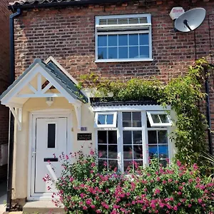 Cosy - 2 Bedroom - High End Furnishings Bawtry